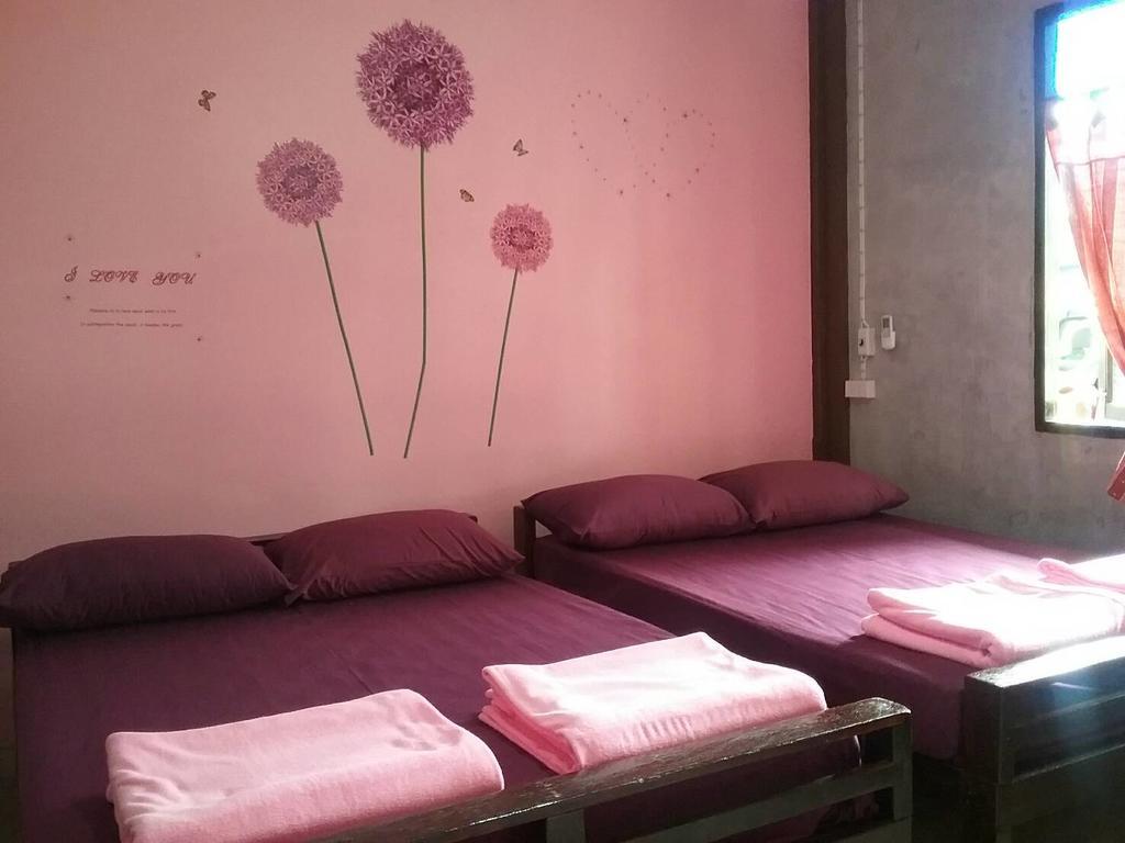 Sawang Guesthouse Ban Sawang Yai Екстер'єр фото